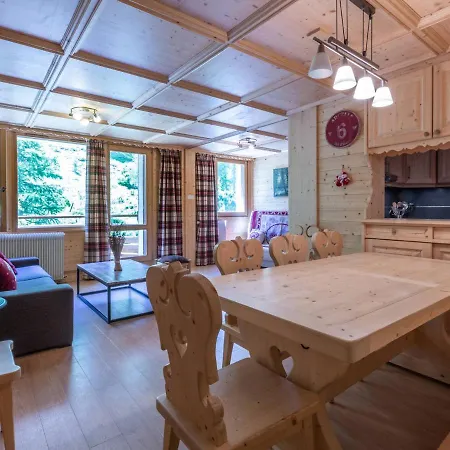 Apartment Spacieux Avec Wifi, Balcon Sud, Parking, Proche Pistes - - Fr-1-694-112